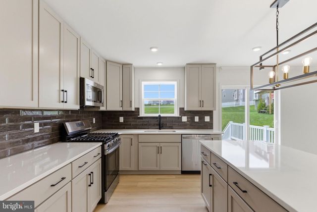 177 PHEASANT RIDGE RD, Hanover, PA 17331