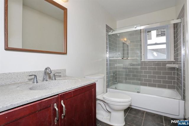 7-32 Richard Street, Fair Lawn, NJ 07410