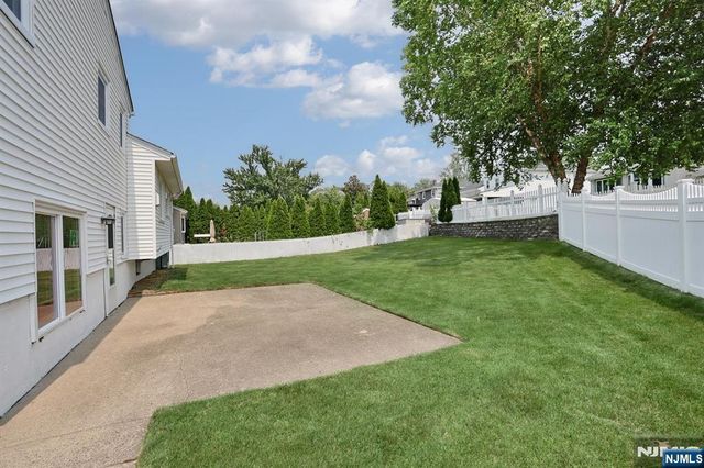 7-32 Richard Street, Fair Lawn, NJ 07410