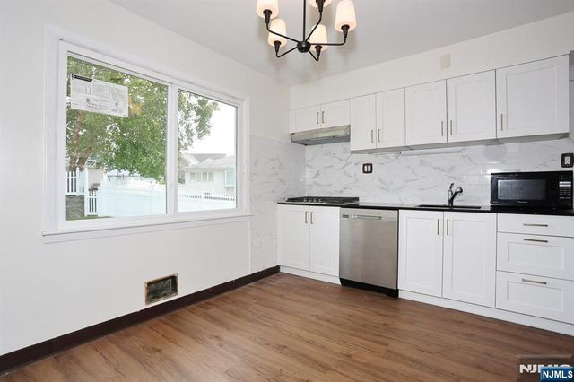 7-32 Richard Street, Fair Lawn, NJ 07410