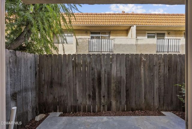 1246 Patricia Avenue 21, Simi Valley, CA 93065