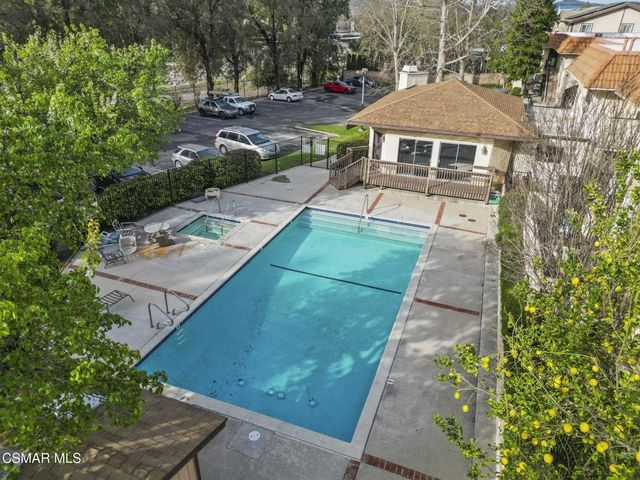 1246 Patricia Avenue 21, Simi Valley, CA 93065