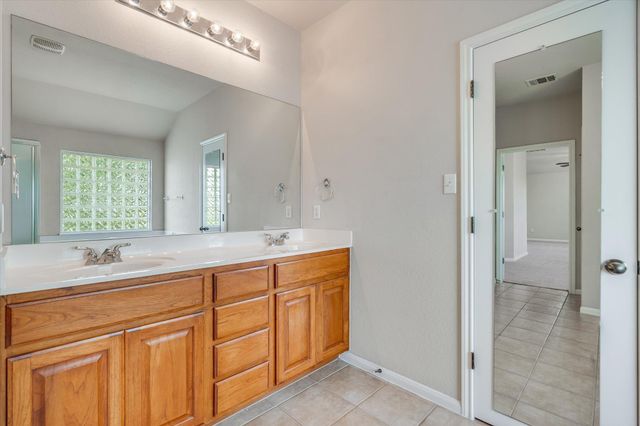 4029 Lake Edge WAY, Pflugerville, TX 78660