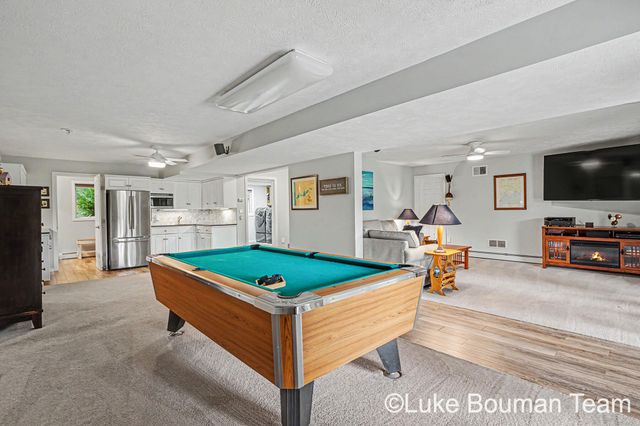 46 Counts Cove Court, Holland, MI 49424