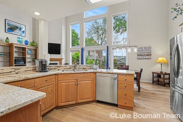 46 Counts Cove Court, Holland, MI 49424