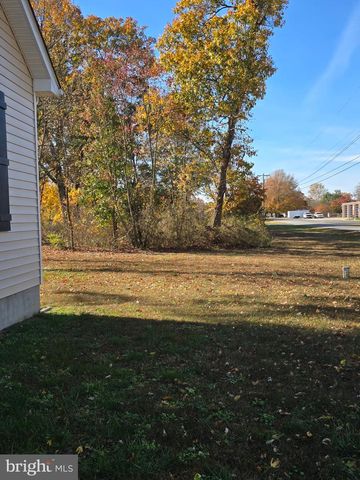 209 3RD ST, Crumpton, MD 21628