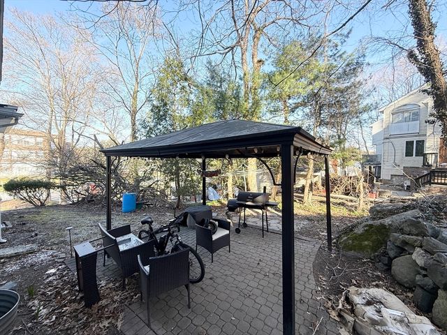 58 Lake St 58, Waltham, MA 02451