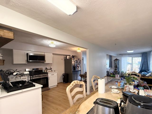 58 Lake St 58, Waltham, MA 02451