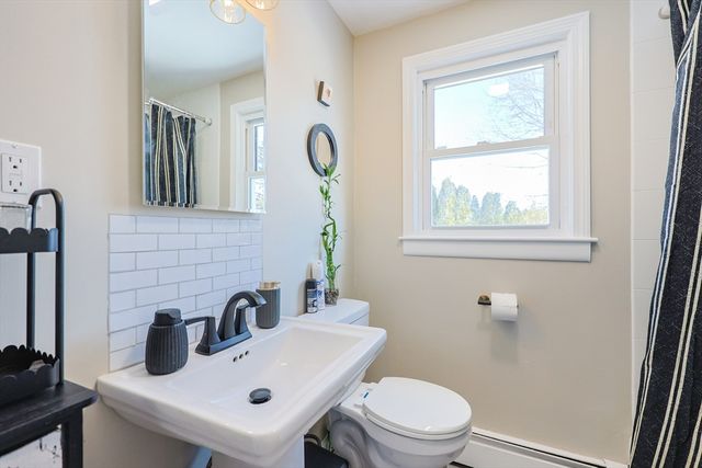 158 Chester Street, Worcester, MA 01605