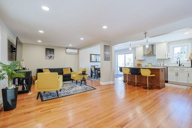 158 Chester Street, Worcester, MA 01605