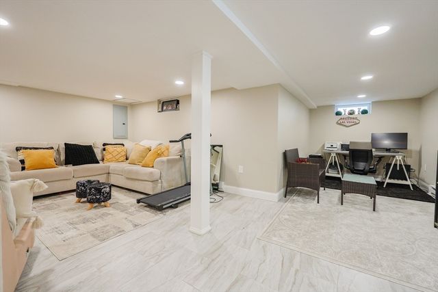 158 Chester Street, Worcester, MA 01605