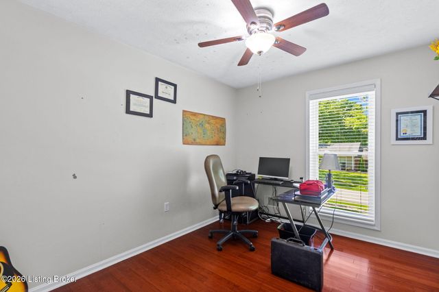 8801 Mc Kenna Way, Louisville, KY 40291