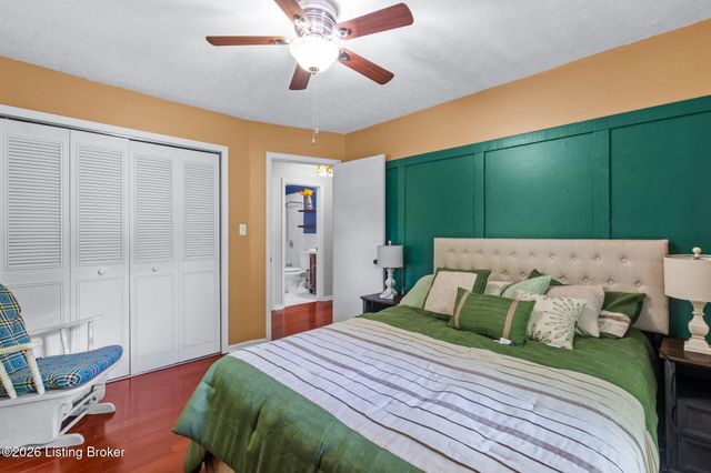 8801 Mc Kenna Way, Louisville, KY 40291
