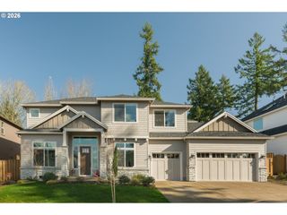8972 Sw LINTNER Ter, Portland, OR 97223