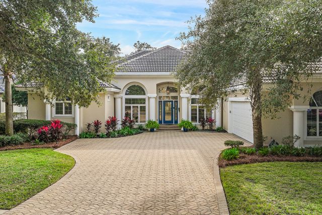 463 Captains Circle, Destin, FL 32541