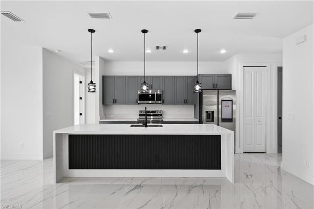 370 Butler AVE S, Lehigh Acres, FL 33974