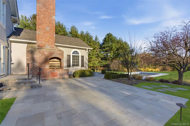 51 Linden Lane, Upper Brookville, NY 11545
