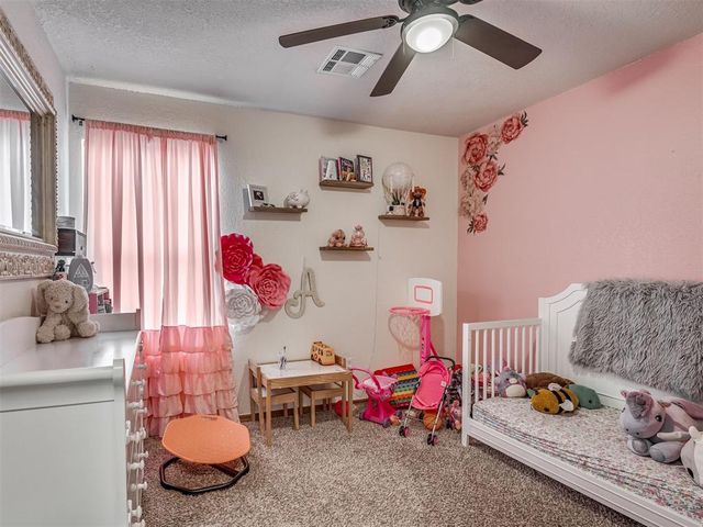 1928 Parkside Drive, Moore, OK 73160