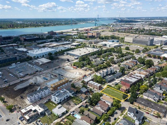 1601 Leverette Street, Detroit, MI 48216
