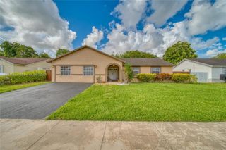 13820 SW 285th Ter, Homestead, FL 33033