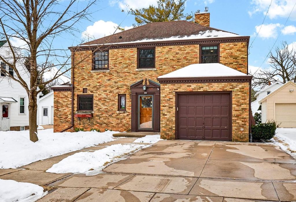 507 E ROOSEVELT STREET, Appleton, WI 54911