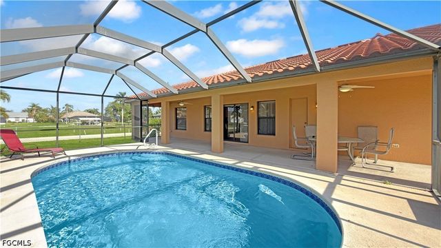 205 SW 42nd ST, Cape Coral, FL 33914