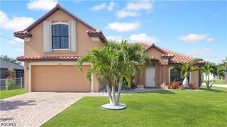 205 SW 42nd ST, Cape Coral, FL 33914