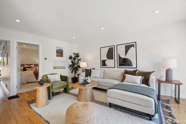 29 Cuvier Street, San Francisco, CA 94112