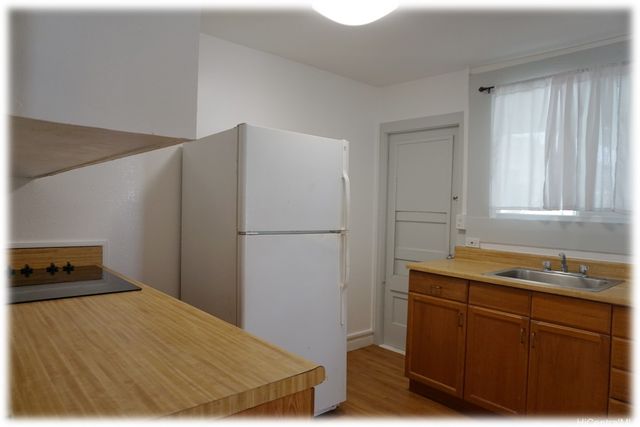 2009 Waiola Street A, Honolulu, HI 96826