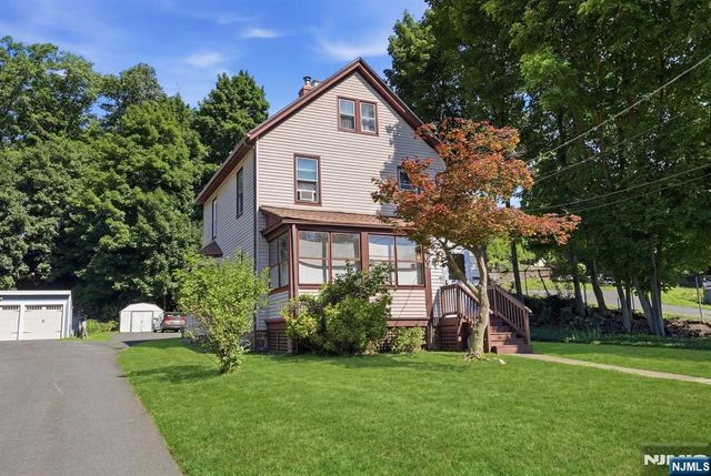 60 Martin Road, Verona, NJ 07044