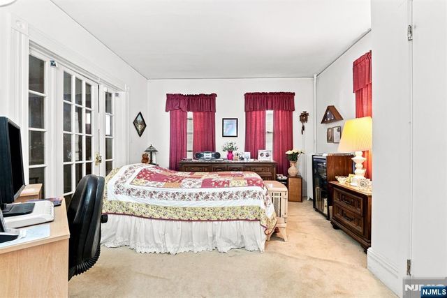60 Martin Road, Verona, NJ 07044