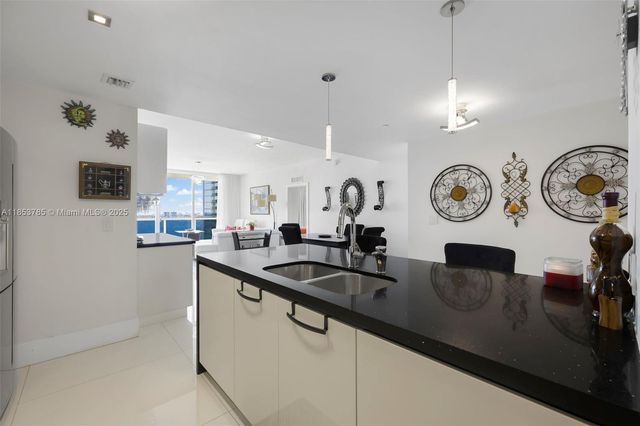 600 NE 27th St 2603, Miami, FL 33137