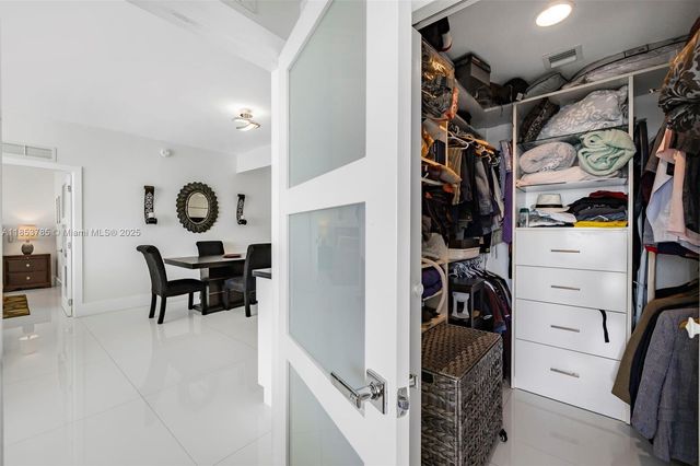 600 NE 27th St 2603, Miami, FL 33137