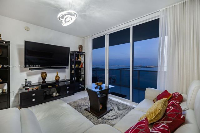 600 NE 27th St 2603, Miami, FL 33137