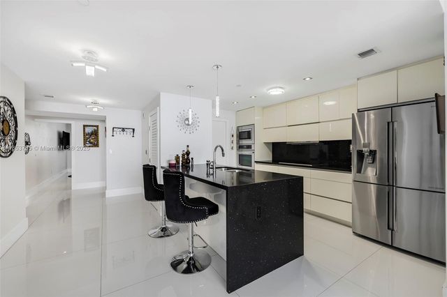 600 NE 27th St 2603, Miami, FL 33137