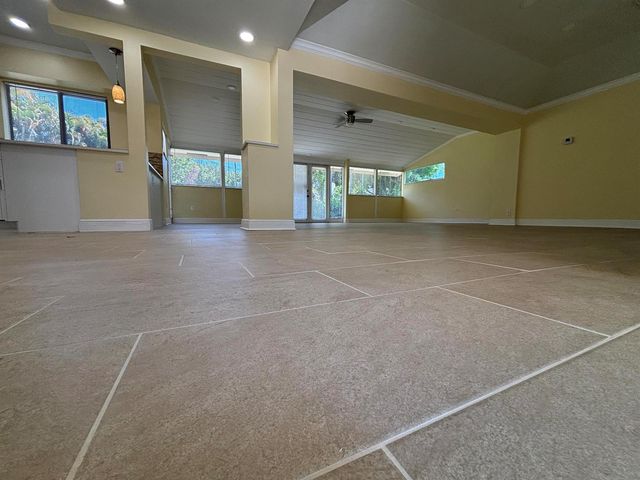135 E Ilex Drive, Lake Park, FL 33403