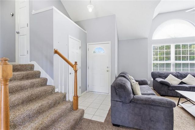 19026 W 163RD Place, Olathe, KS 66062