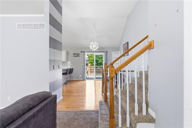 19026 W 163RD Place, Olathe, KS 66062