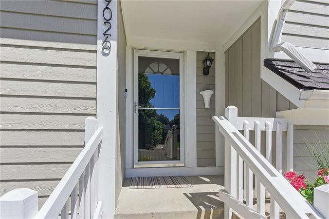 19026 W 163RD Place, Olathe, KS 66062