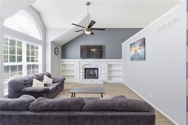 19026 W 163RD Place, Olathe, KS 66062