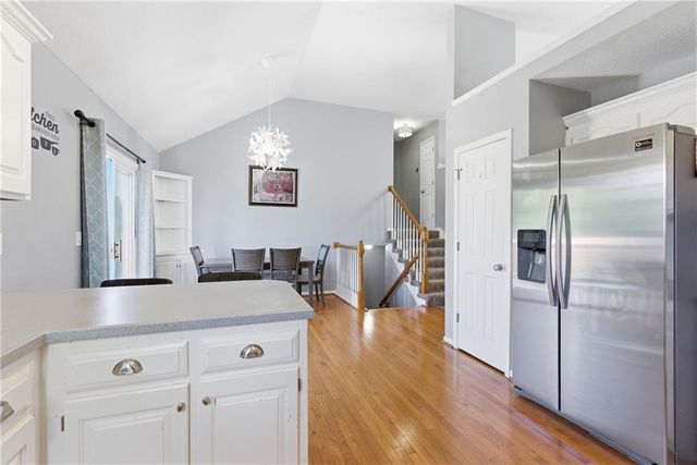 19026 W 163RD Place, Olathe, KS 66062