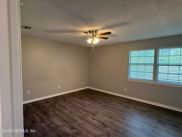 7219 MIMOSA GROVE Trail, Jacksonville, FL 32210