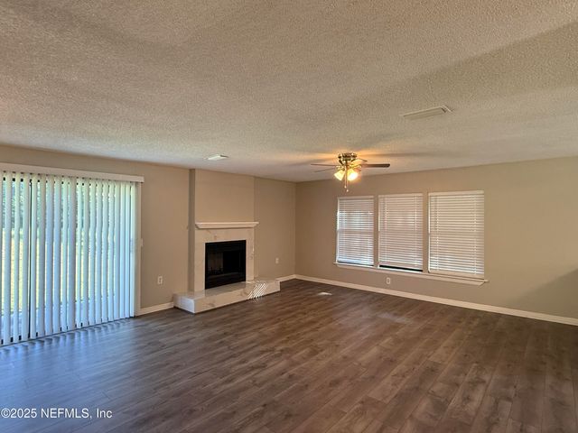 7219 MIMOSA GROVE Trail, Jacksonville, FL 32210