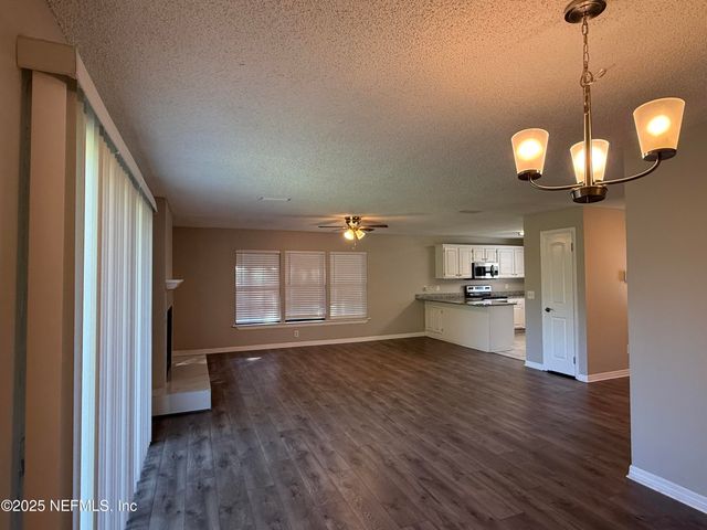 7219 MIMOSA GROVE Trail, Jacksonville, FL 32210