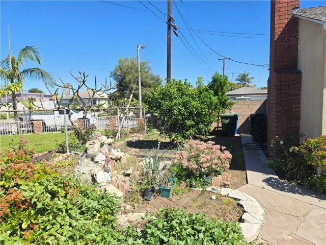 825 W 144th, Gardena, CA 90247