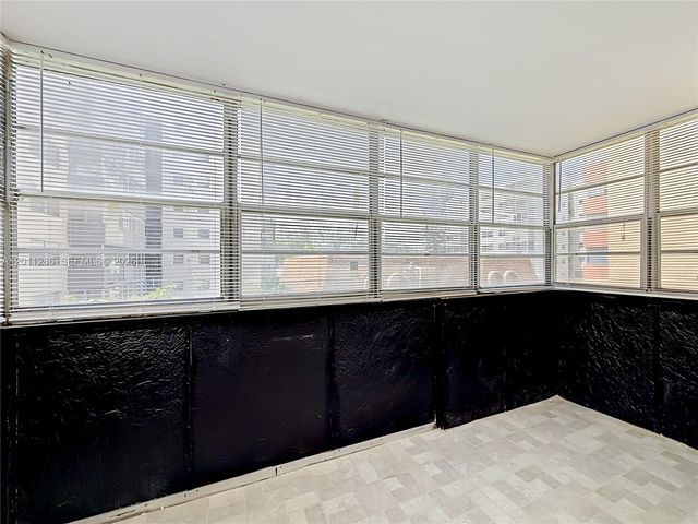 16400 NE 17th Ave 206, North Miami Beach, FL 33162