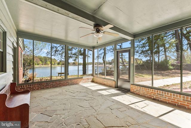 137 PINE DR, Reedville, VA 22539