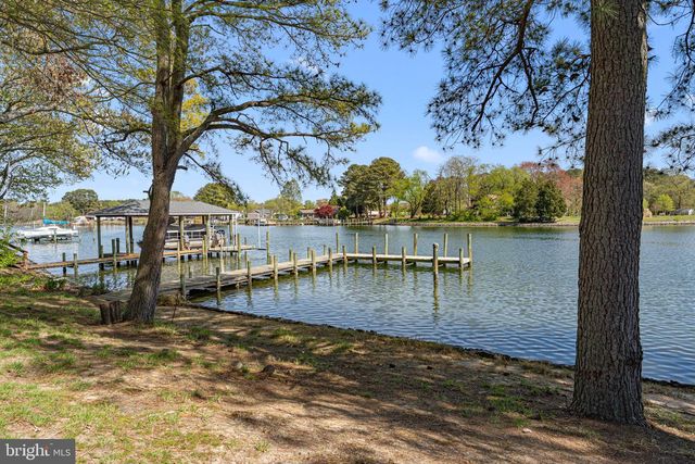 137 PINE DR, Reedville, VA 22539