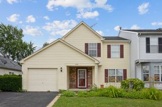 1127 Ashbrook Drive, Mundelein, IL 60060