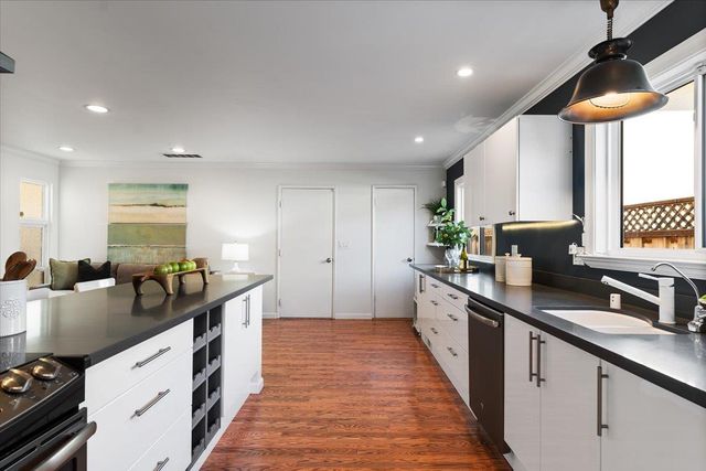 951 Wallace Drive, San Jose, CA 95120